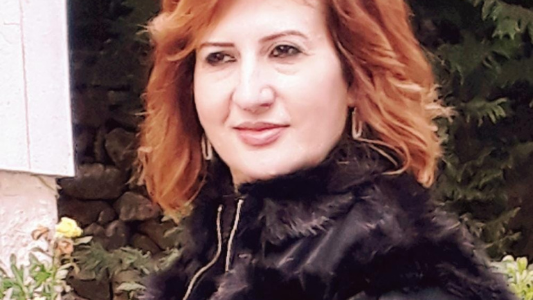 Mrs. Julie Kassas El-Rayes